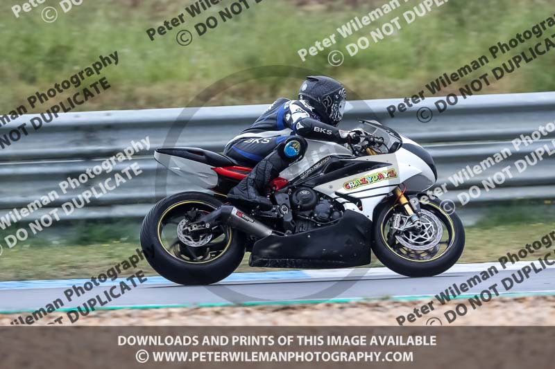 estoril;event digital images;motorbikes;no limits;peter wileman photography;portugal;trackday;trackday digital images